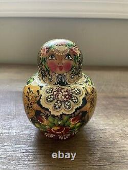 11 Pcs Russian MATRYOSHKA Hand Painted Nesting Dolls Artist Signed Red Gold 5