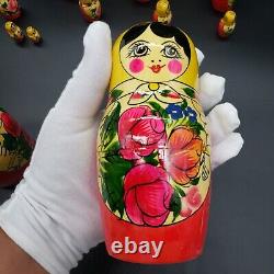 13 Russian Nesting Doll 20 pieces Floral Pattern