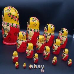 13 Russian Nesting Doll 20 pieces Floral Pattern Matryoshka Doll