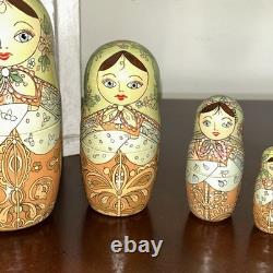 1994 8 Signed Pastel Colors High Gloss Russian Handmade 8 Pce Nesting Doll