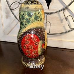 1994 Russian Matryoshka Nesting Dolls Holiday Birds w / Holly 10 Pce 10 Tall