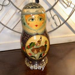 1994 Russian Matryoshka Nesting Dolls Holiday Birds w / Holly 10 Pce 10 Tall