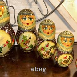 1994 Russian Matryoshka Nesting Dolls Holiday Birds w / Holly 10 Pce 10 Tall