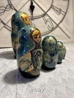 1995 Russian Matryoshka Nesting Dolls Hand Painted Set of 7 Christmas Folklore