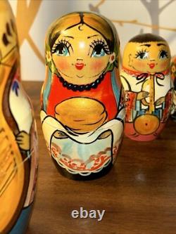 2009 Russian Signed Matryoshka Nesting Doll 7 Pce Folk Art Farm Family