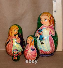 5 Pc Russian Nesting Matryoshka Doll Maybe The Nutcracker Signed'05