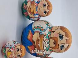 6 Art studio Nesting dolls Happy Ukrainian family Matryoshka 10 in 1 Wooden toy