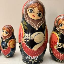 6pc Russian Authentic 6 Matryoshka Nesting Dolls Holding Cat Signed Mockba'92