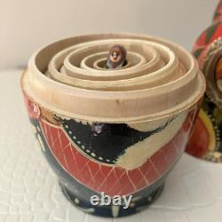 6pc Russian Authentic 6 Matryoshka Nesting Dolls Holding Cat Signed Mockba'92
