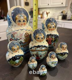 8.5 Nesting dolls 8 in 1 Matryoshka Russian Doll Handmade EUC