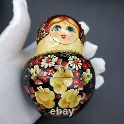 8 Russian Nesting Doll 10 pieces Floral Pattern