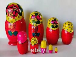 9 Russian Nesting Dolls 10.5 Tall Beautiful Excellent condition