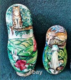 Alice in Wonderland Russian Nesting Doll Set of 6 MATRYOSHKA