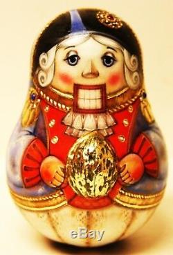 Alkota Russian Genuine Collectible Musical Nutcracker with Nut, 25 Stones