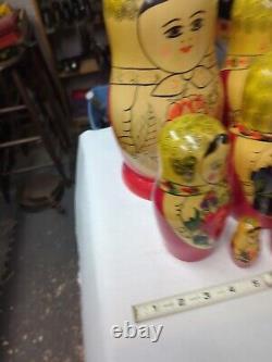 Authentic Russian nesting dolls Set. Made In USSR