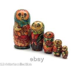 CAT Family Russian Hand Carved Hand Painted UNIQUE Nesting Doll Set