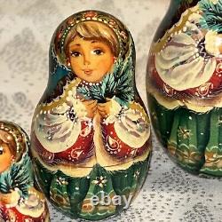 Christmas Evergreen Princess Russian 5 Pce Matryoshka Nesting Doll 6