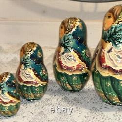 Christmas Evergreen Princess Russian 5 Pce Matryoshka Nesting Doll 6