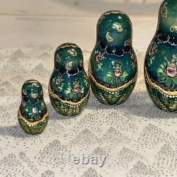 Christmas Evergreen Princess Russian 5 Pce Matryoshka Nesting Doll 6