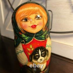 Christmas Puppies Russian Hand Painted Matryoshka 5 Pce Nesting Doll Signed