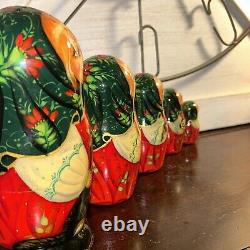 Christmas Puppies Russian Hand Painted Matryoshka 5 Pce Nesting Doll Signed