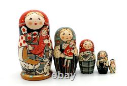 Collectible Art Nesting doll, Old style traditional matrioshka, Fine Art gift