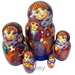 Collectible Matryoshka Nesting Art Dolls Hand Painted High Quality 5 1/4 inch