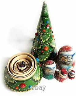 (D) Russian Souvenirs Santa Nesting Dolls Matryoshka Wood Stacking Nested Set 6