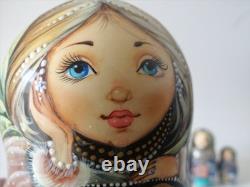 Fairy tale Emelya. Nesting Doll / Matryoshka Set of 5