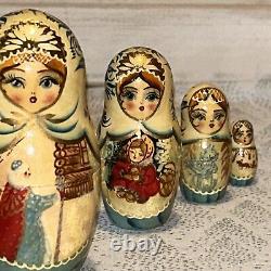 Father Christmas Matryoshka Fairytale Russian Handmade Nesting Doll- Signed 7 Pc