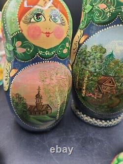 Gorgeous 10 Piece Nesting Dolls, Russian Landmarks all Hand Painted