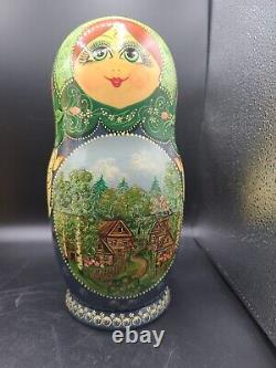 Gorgeous 10 Piece Nesting Dolls, Russian Landmarks all Hand Painted