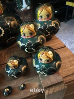 Hand Painted Nesting Russian Dolls Set Matryoshka Decor 14 Piece Set