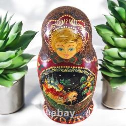 Hand Painted Russian Nesting Dolls Matryoshka Set of 5 Gold Ox Blood Folk Art