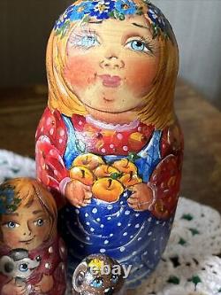 Handmade Rare Mockba Russian Nesting Doll Signed Nina 5 Pce