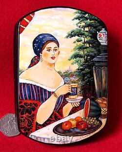 Kustodiev Merchant Wife Papier Mache Russian Hand Painted Lacquer Box signed ART