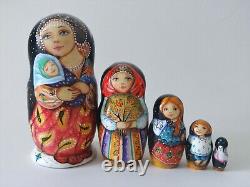 Lullaby Nesting Doll / Matryoshka Set of 5 (Russian Collection Sacramento) Sale