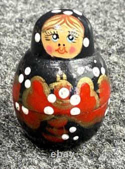 MATRYOSHKA Nesting Dolls Wood Black w Red & Gold Flowers 12 Pieces