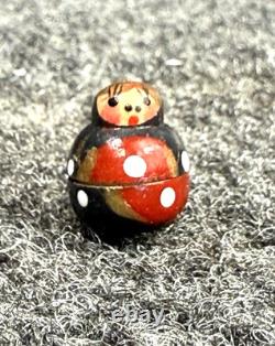 MATRYOSHKA Nesting Dolls Wood Black w Red & Gold Flowers 12 Pieces