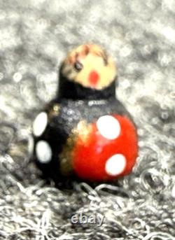 MATRYOSHKA Nesting Dolls Wood Black w Red & Gold Flowers 12 Pieces