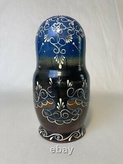 Made In Russia Large 7 Piece Nesting Dolls, Metallic Blue & Silver Trim 8
