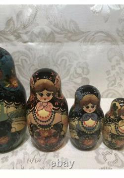 Matryoshka Handmade 1987s, wooden toy hand-painted Russian nesting doll VINTAGE