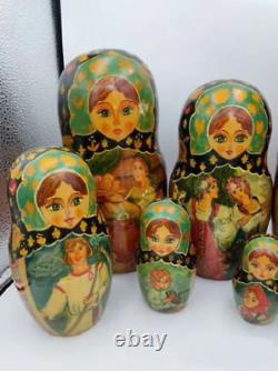 Matryoshka Wooden Doll Nesting Doll 7 pc Painted Author Hand-painted Vintage 273