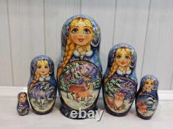 Matryoshka, wooden Russian doll, hand-painted, 5 pieces