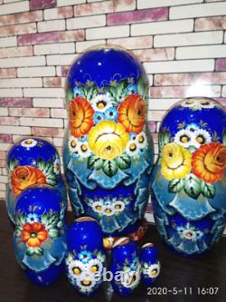 Matryoshka, wooden Russian doll, hand-painted, 7 pieces, 22sm