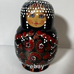 Nesting Dolls Matryoshka Wood Black w Red & Gold Flowers 12 Pieces