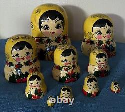 Nesting Dolls Russian Matryoshka Traditional Babushka Stacking Wooden Set of 10