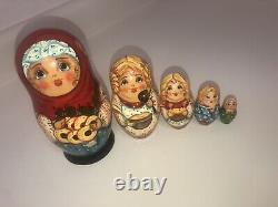 New Beautiful Matryoshka Russian Nesting Dolls 5 Piece Made In Russia