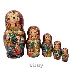 Nutcracker Russian Hand Carved Hand Painted Collectible Nesting DOLL 5 piece