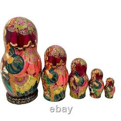Nutcracker Russian Hand Carved Hand Painted Collectible Nesting DOLL 5 piece